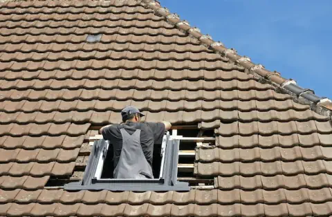 Pose de velux - Vannes-sur-Cosson